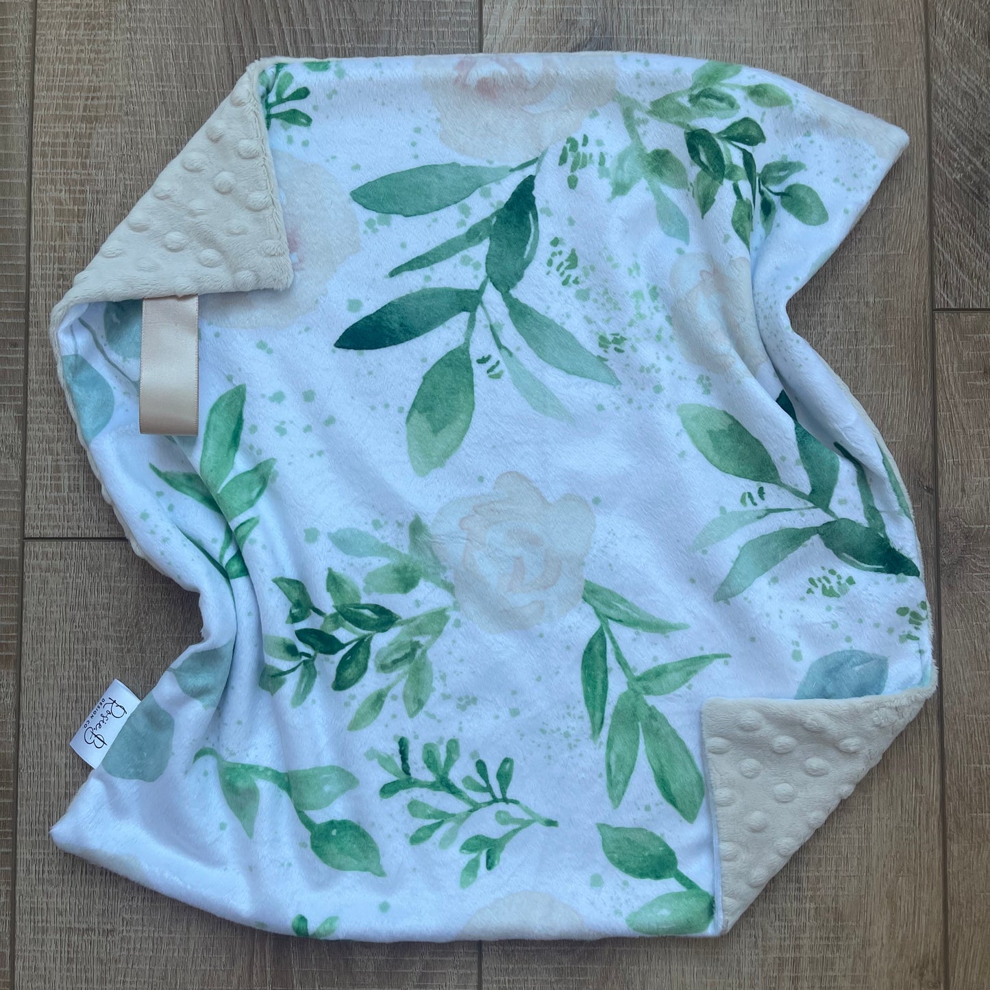 Lovey - Eucalyptus and Floral