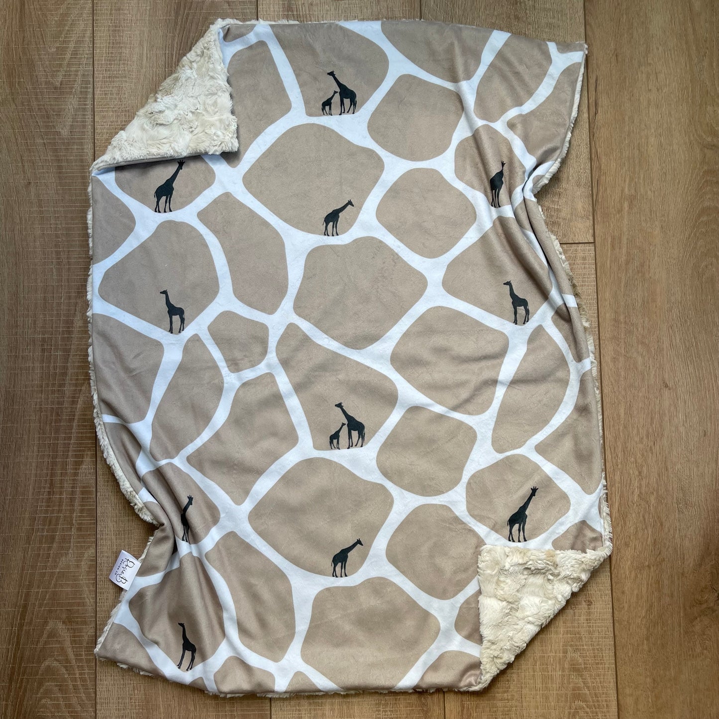 Newborn Baby Blanket - Giraffe Print *Flawed*