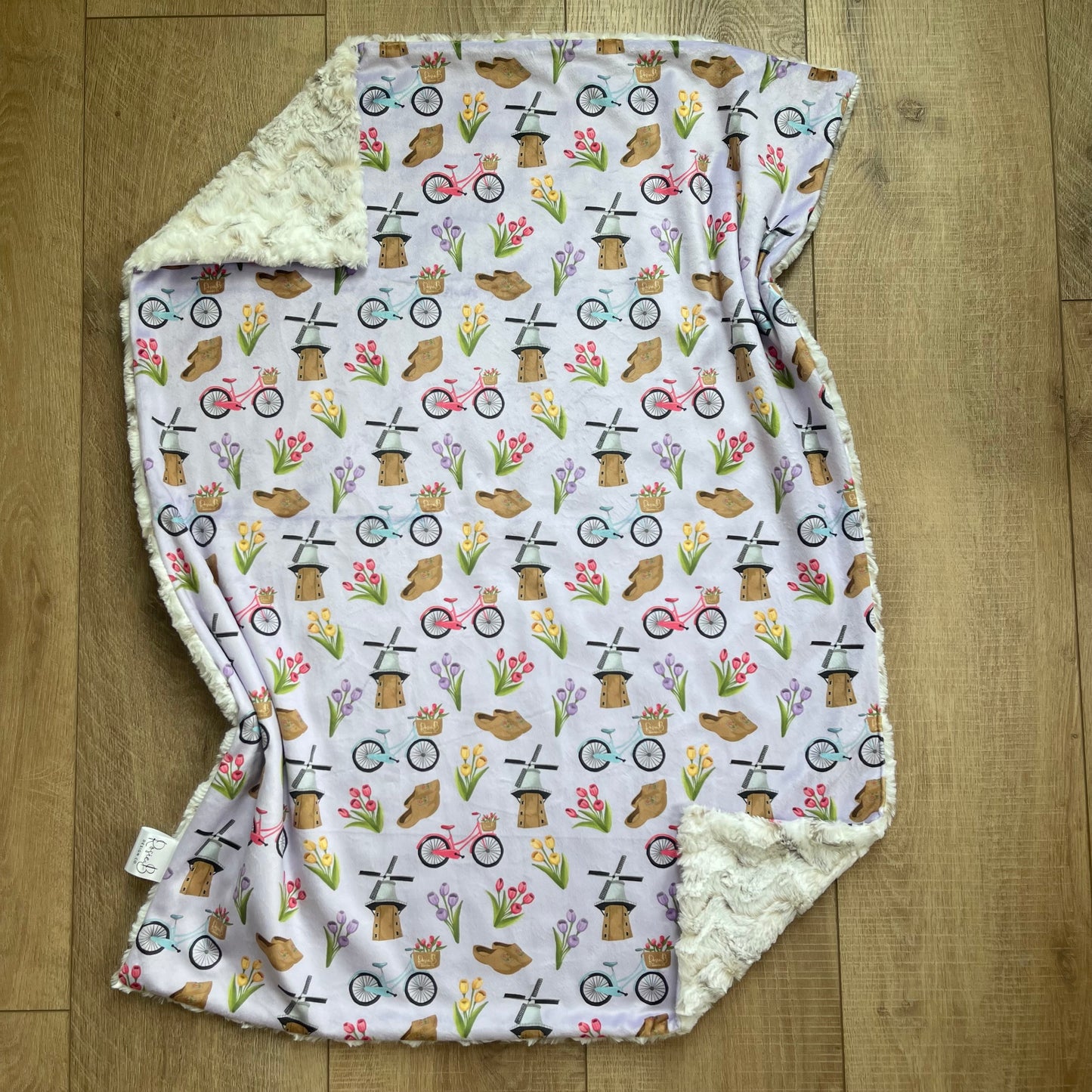 Newborn Baby Blanket - Lilac Tulip Time w/ Snowy Owl