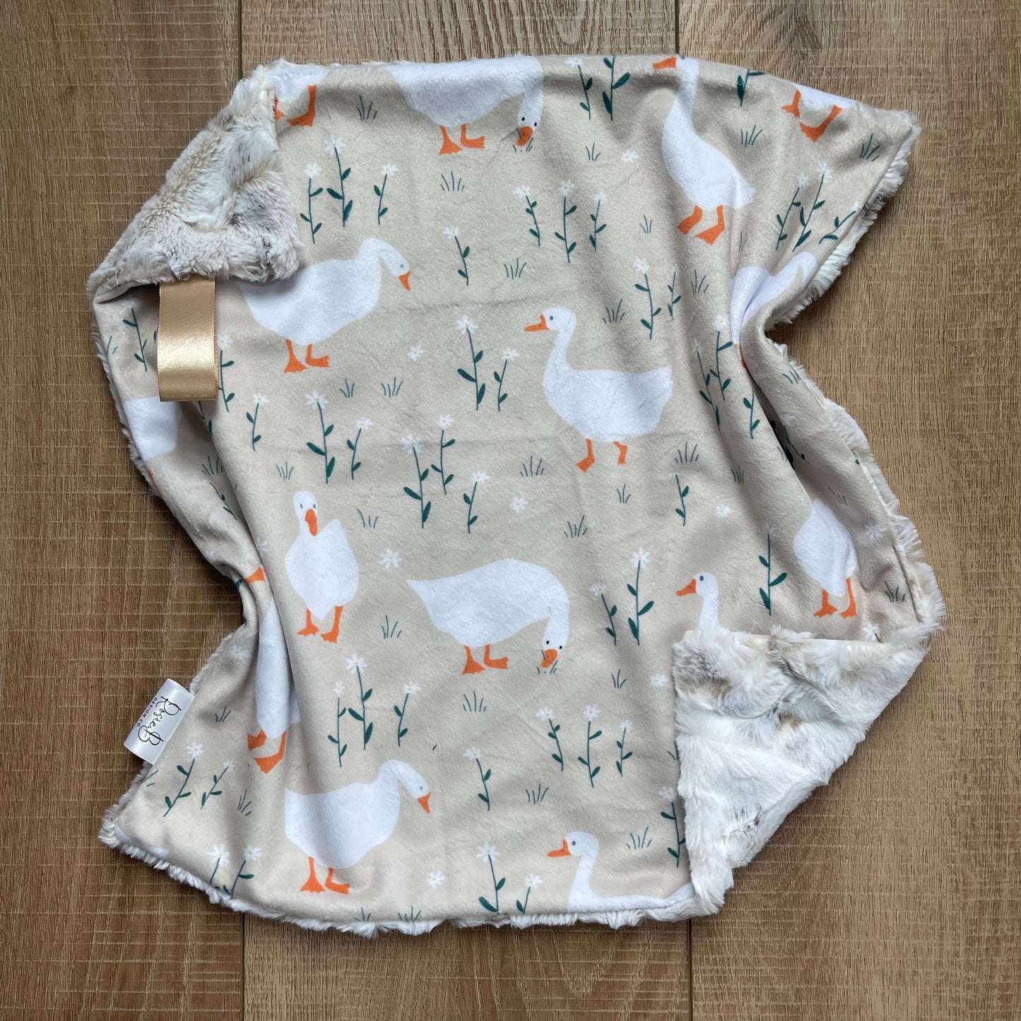 Lovey - Tan Spring Goose