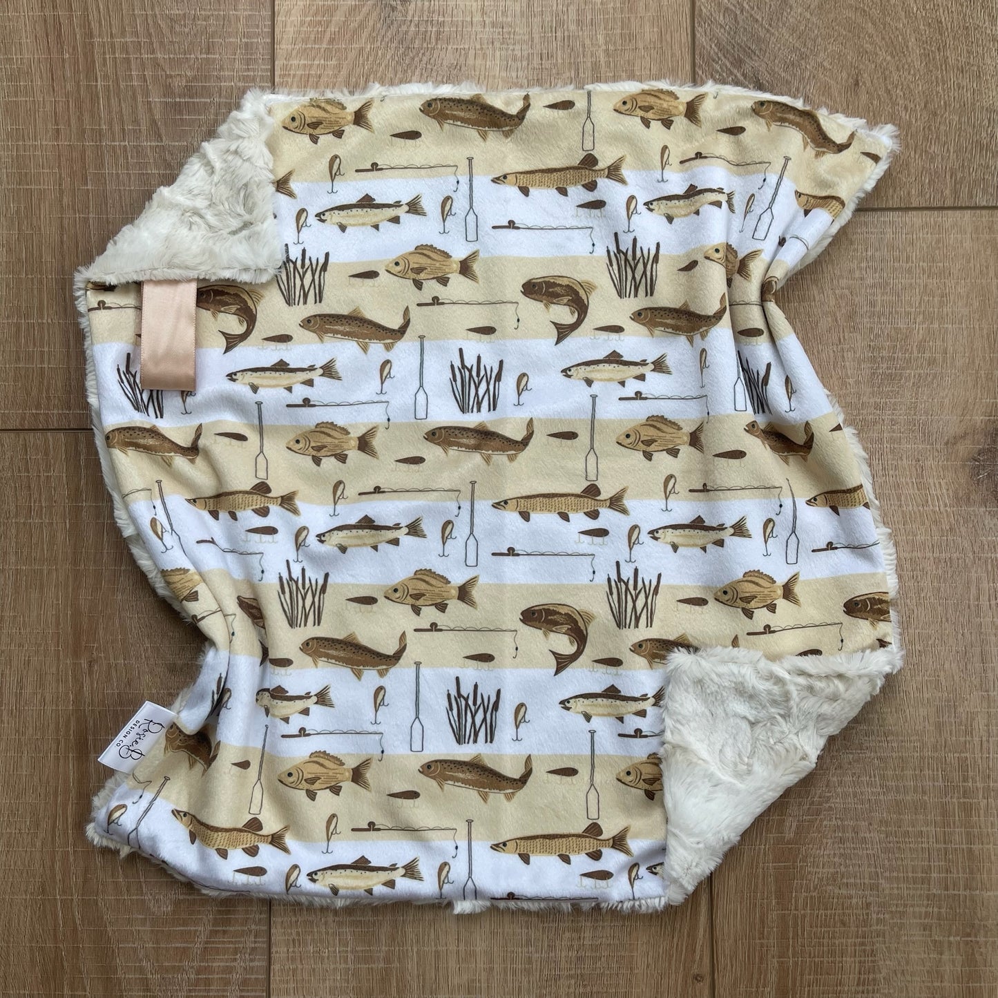 Lovey - Brown Fish