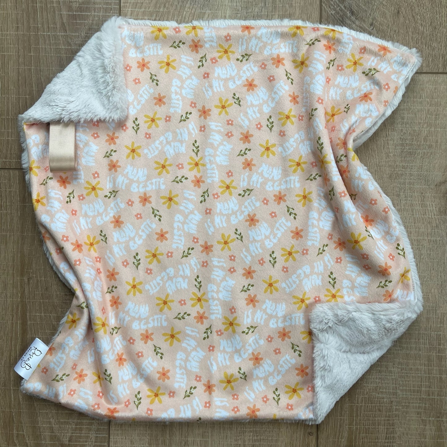 Lovey - Floral "Mama is My Bestie"