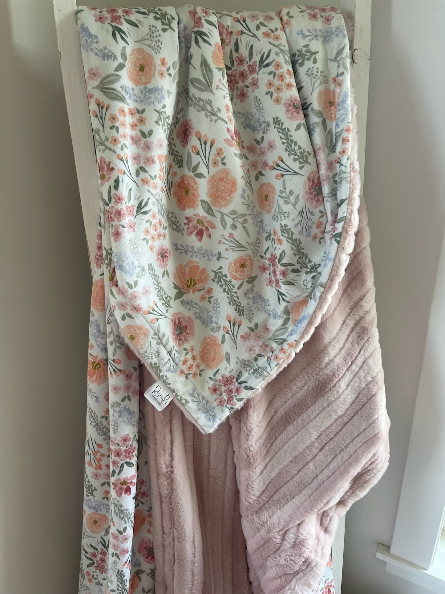 Adult / Momma Blanket - Pastel Floral / Deluxe Vienna