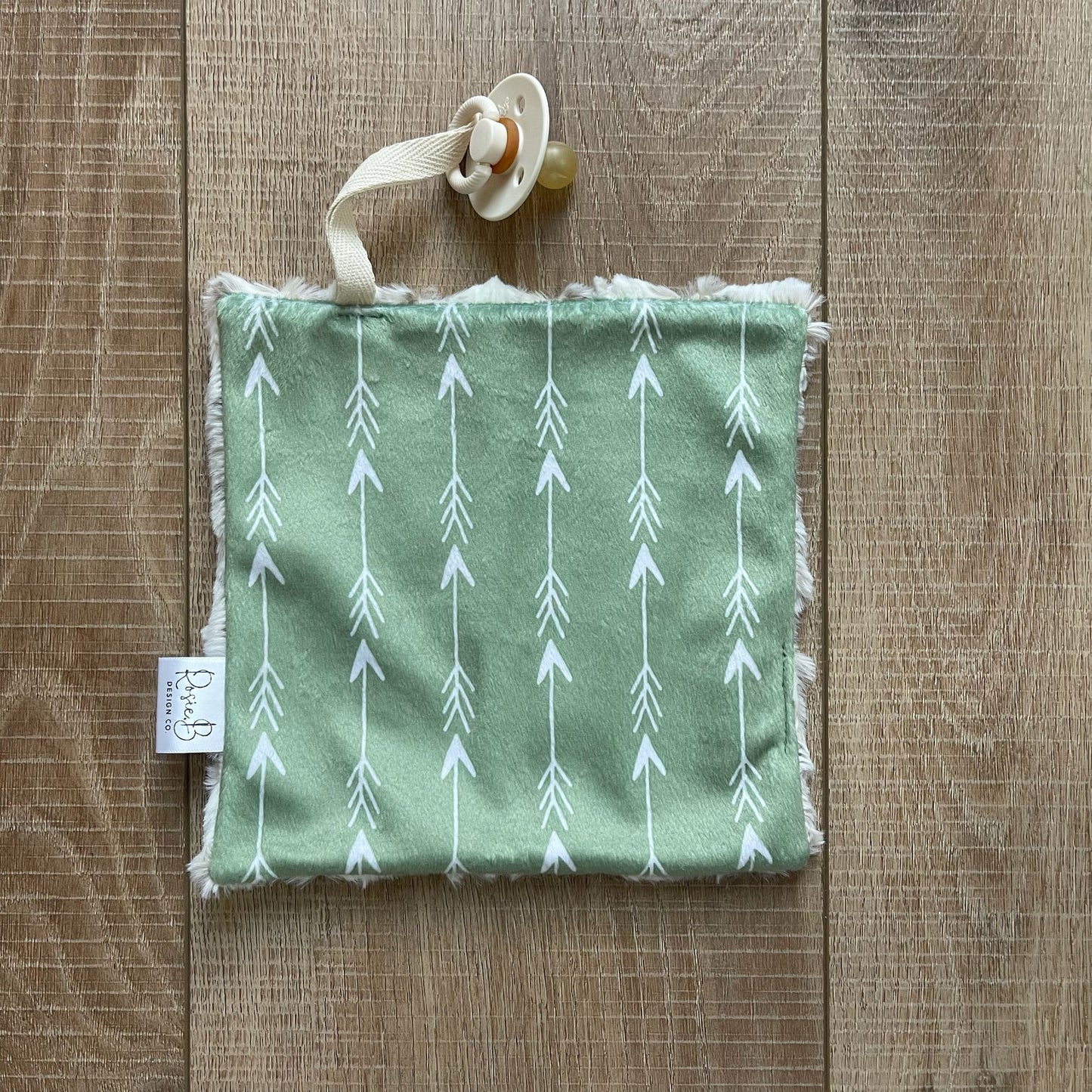 Paci Pal - Green Arrows