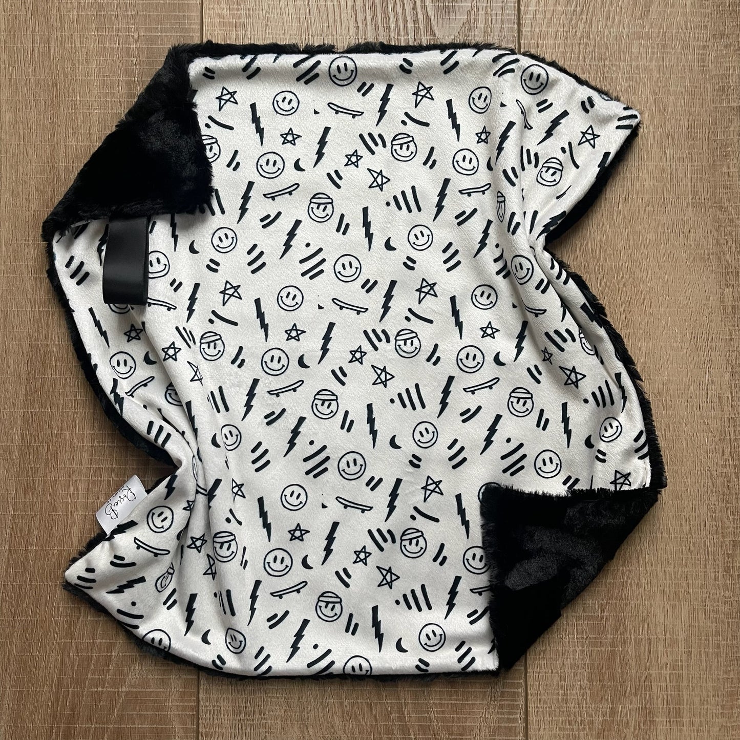 Lovey - Smiles and Skateboards