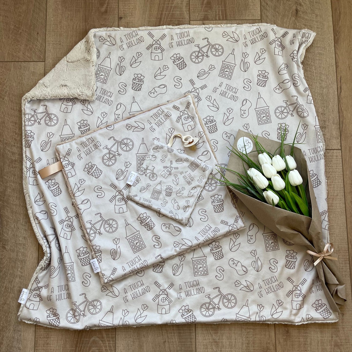 Taupe Dutch - Touch of Holland