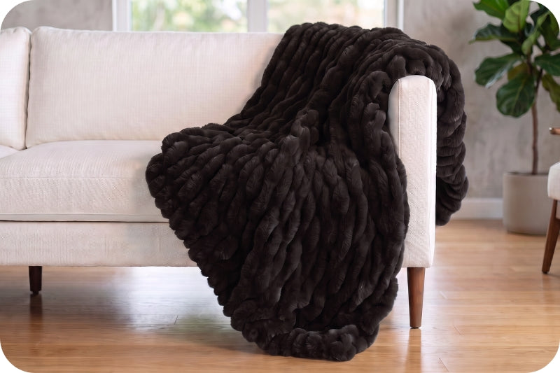 Luxe Cuddle® Blanket - Milan Chocolate