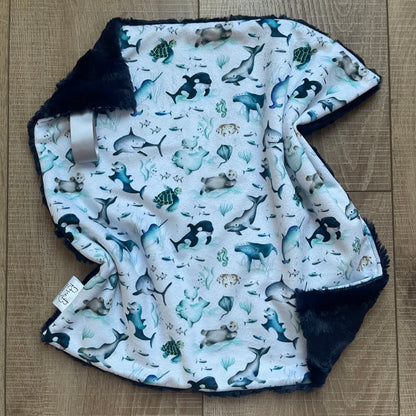 Lovey - Underwater Ocean Sea Animals w/ Navy Dimple