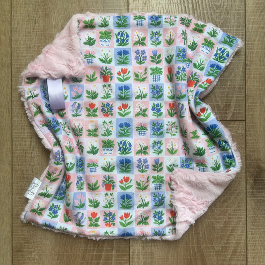 Lovey - Floral Cottagecore