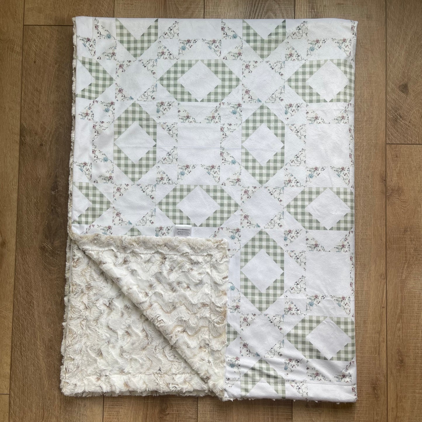 Green and Floral Star Quilt