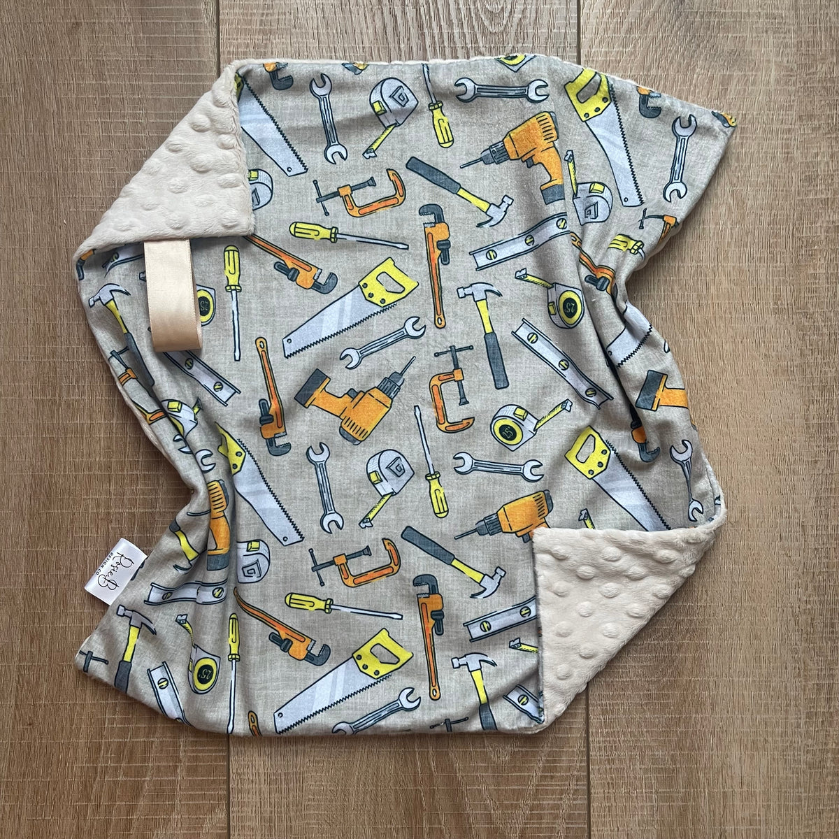 Tool on Linen