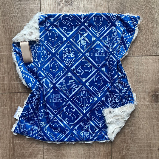 Lovey - Blue Tile Touch of Holland