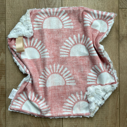 Lovey - Boho Golden Dusty Pink Sun