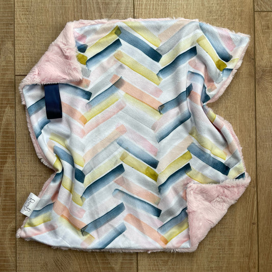 Lovey - Watercolor Herringbone Pattern