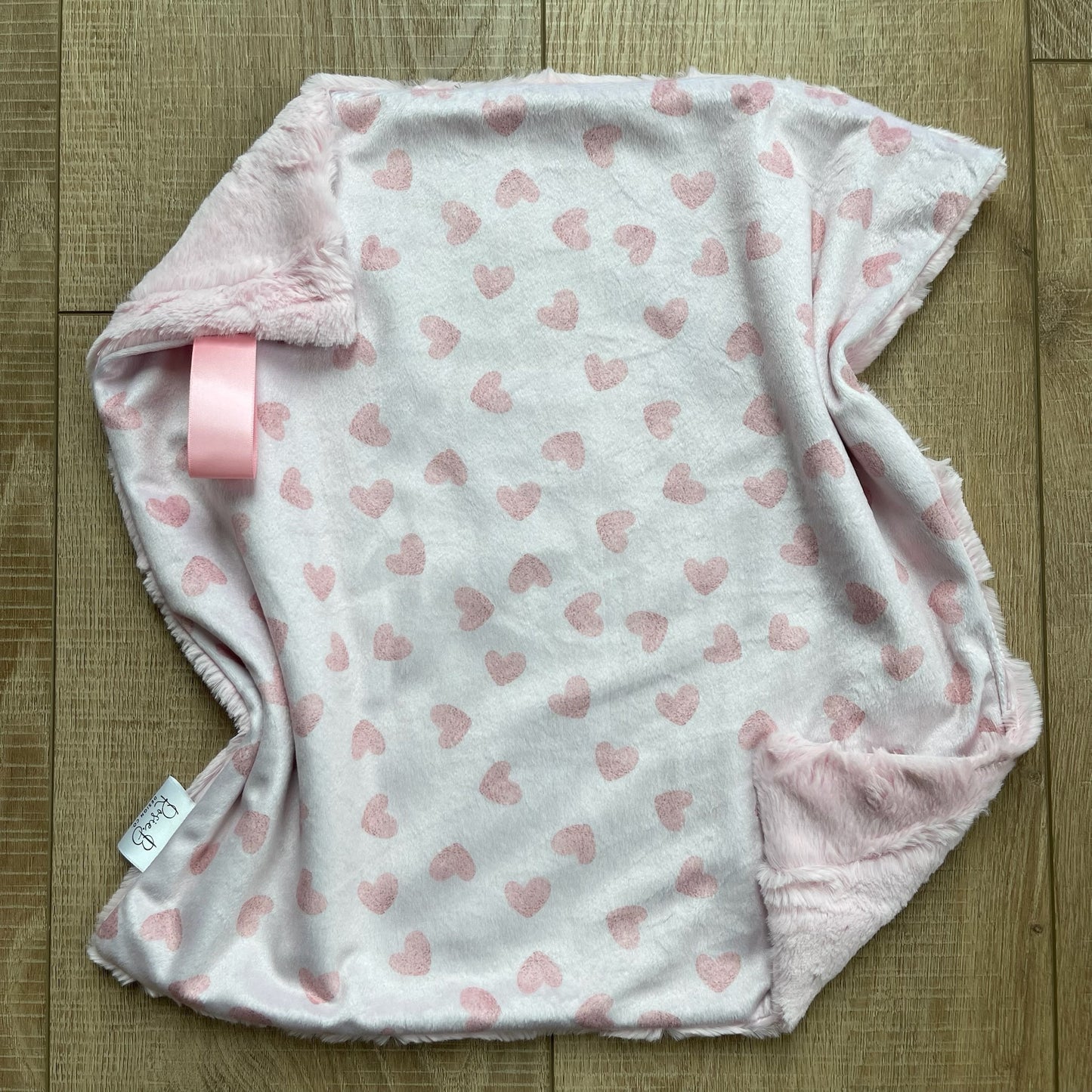 Lovey - Blush Hearts