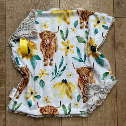 Lovey - Highland Cow Farm Sunflower