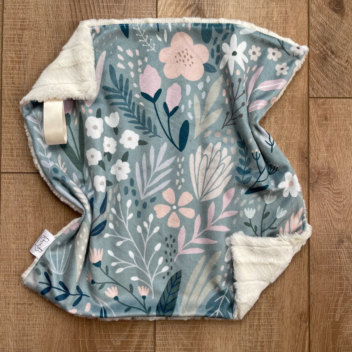 Lovey - Sage Green Botanical Floral