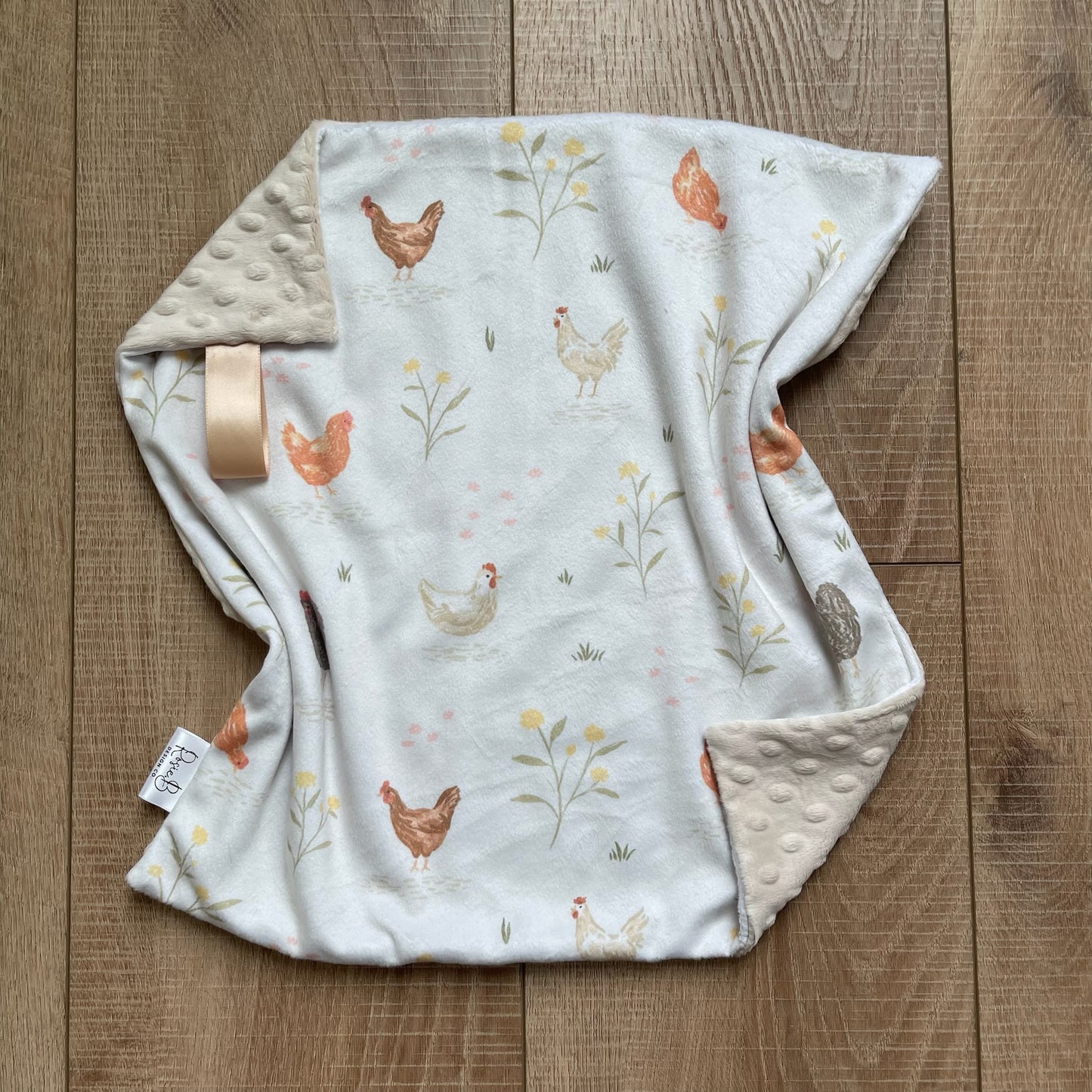 Lovey - Vintage Chickens