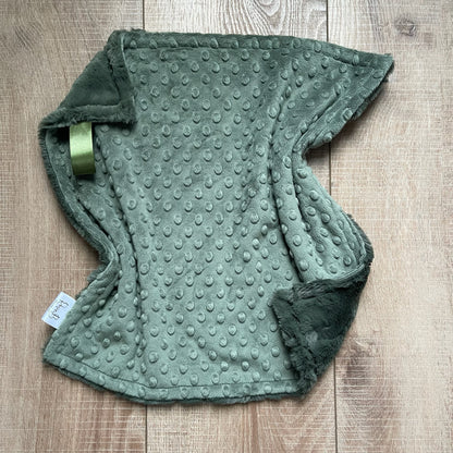 Lovey - Green Dimple and Luxe