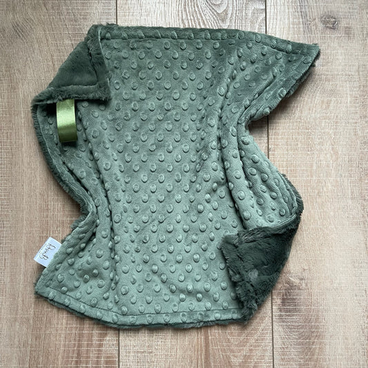 Lovey - Green Dimple and Luxe