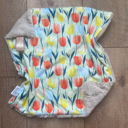 Lovey - Retro Dutch Tulips