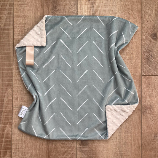 Lovey - Green Aztec
