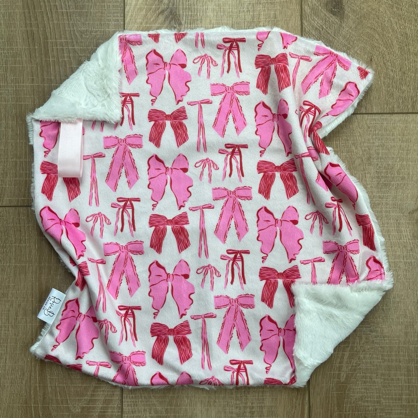 Lovey - Pink Bows
