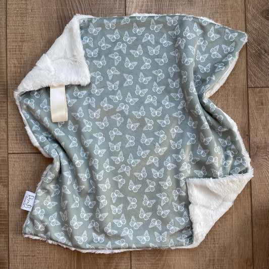 Lovey - Green and White Butterflies