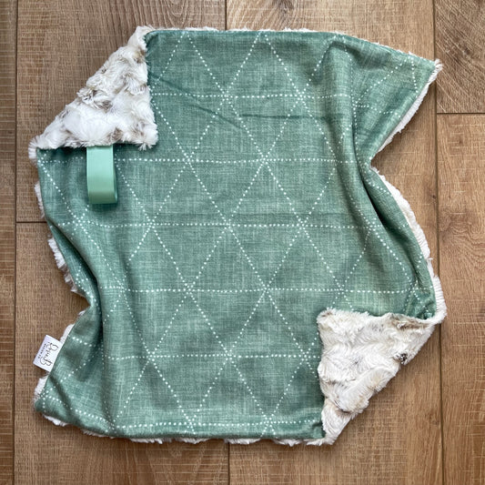 Lovey - Green Triangle Pattern