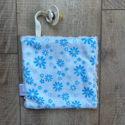 Paci Pal - Blue Daisy Happy Face