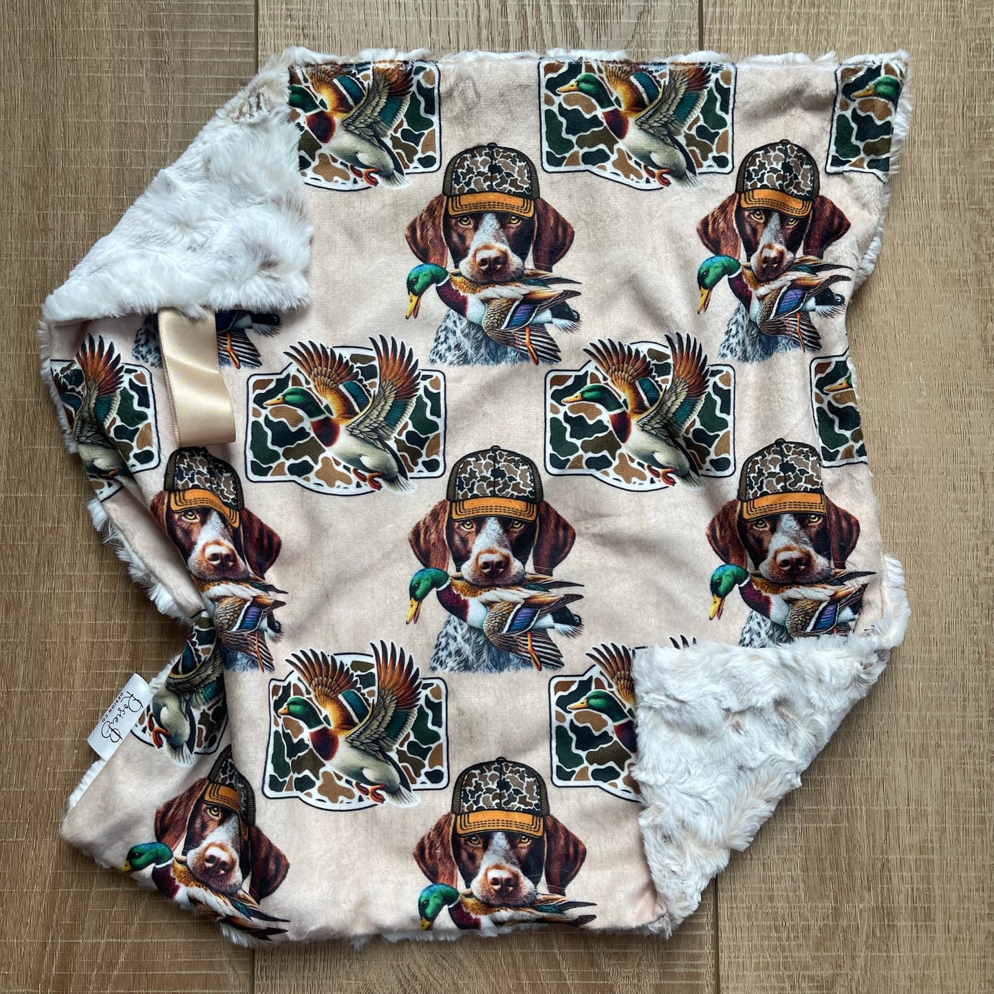 Lovey - Tan Duck and Dog Hunting