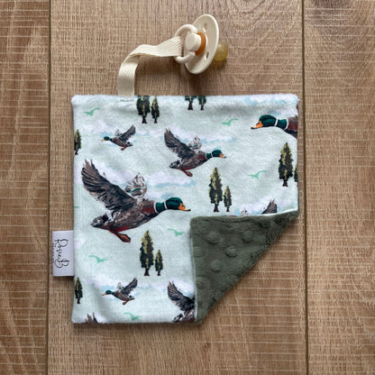 Paci Pal - Plaid Flying Mallard Ducks