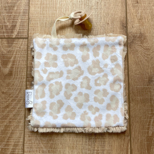 Paci Pal - Beige Leopard