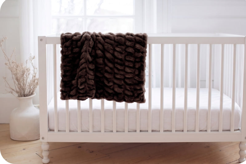 Luxe Cuddle® Blanket - Milan Enzo Black Coffee