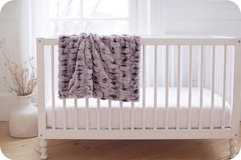 Luxe Cuddle® Blanket - Milan Luca Sugar Plum