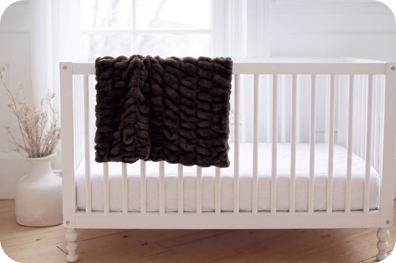 Luxe Cuddle® Blanket - Milan Chocolate