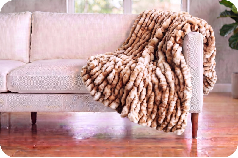 Luxe Cuddle® Blanket - Milan Cheetah Woodland