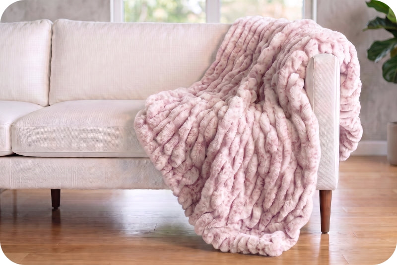 Luxe Cuddle® Blanket - Milan Cheetah Woodrose