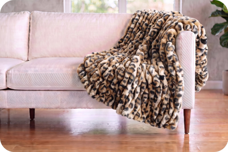 Luxe Cuddle® Blanket - Milan Enzo Vanilla Creme