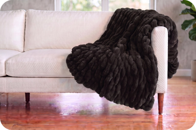 Luxe Cuddle® Blanket - Milan Chocolate