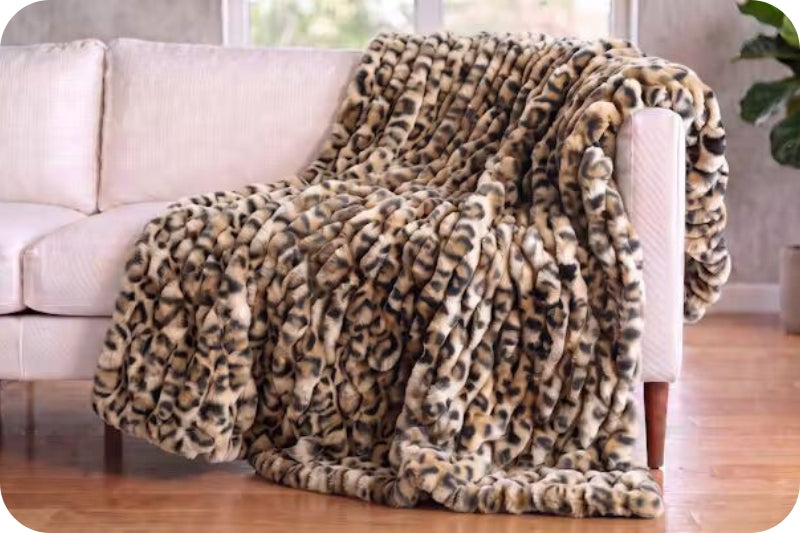 Luxe Cuddle® Blanket - Milan Enzo Vanilla Creme