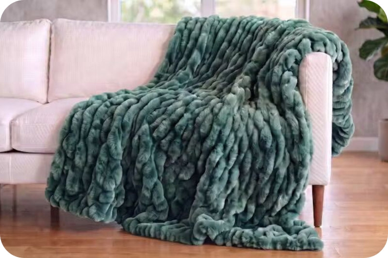 Luxe Cuddle® Blanket - Milan Luca Juniper
