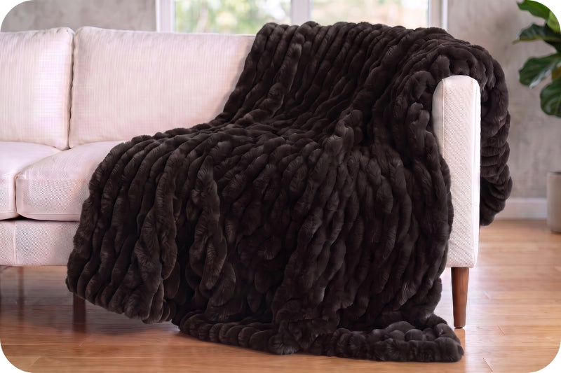 Luxe Cuddle® Blanket - Milan Chocolate