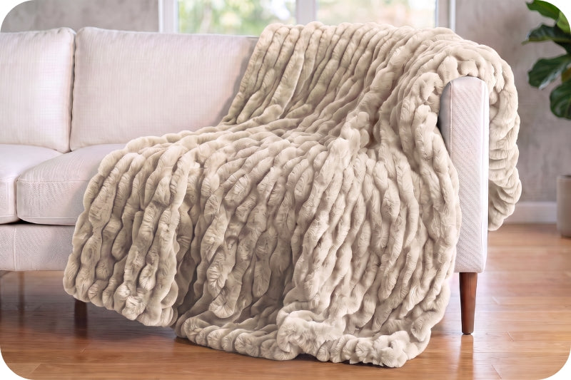 Luxe Cuddle® Blanket - Milan Pearl